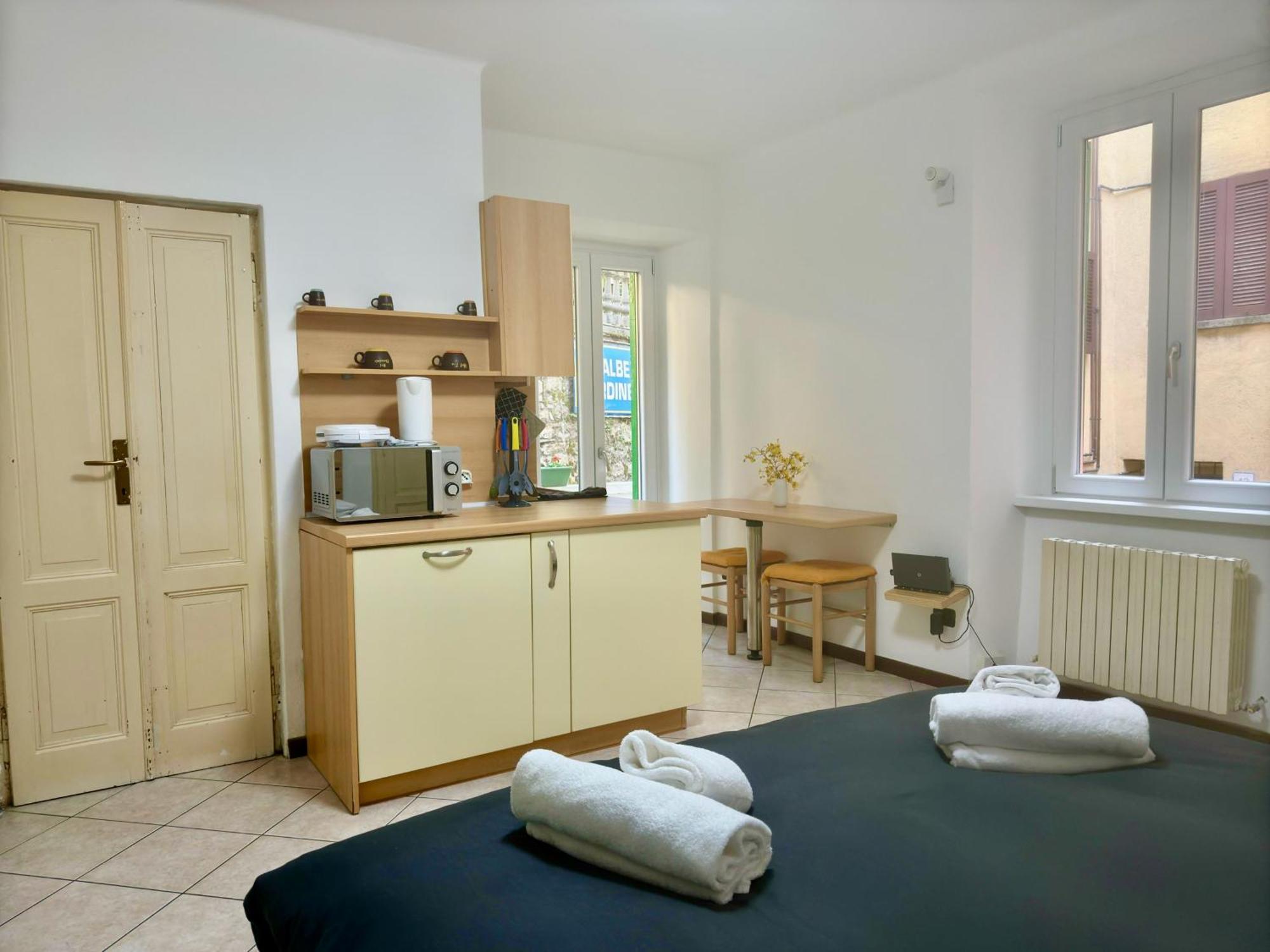 Roncati 7 Center Town Studio Apartments Bellagio Eksteriør bilde